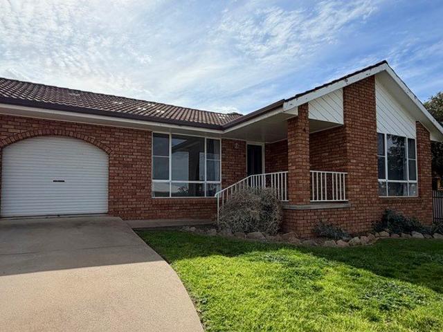 House for rent in Parkes, New South Wales