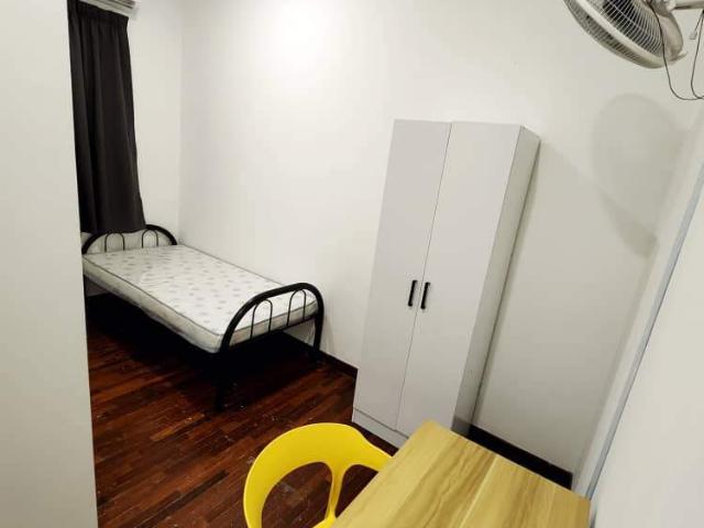 Room for rent in Alam Impian, Selangor