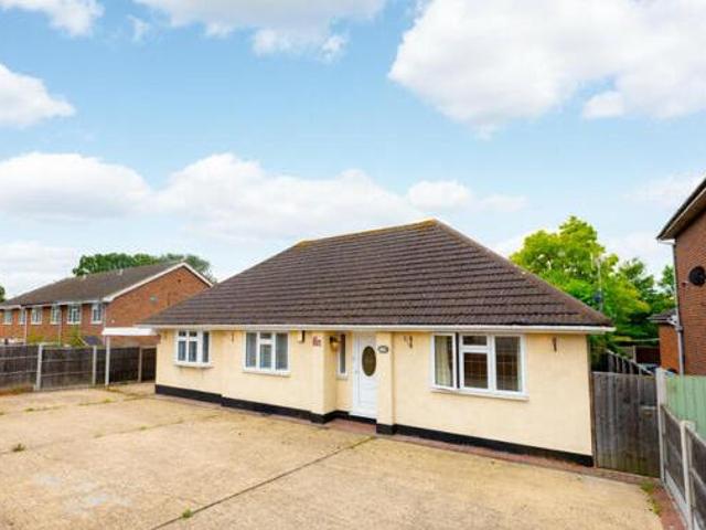 House for sale in Alton Barnes, Essex