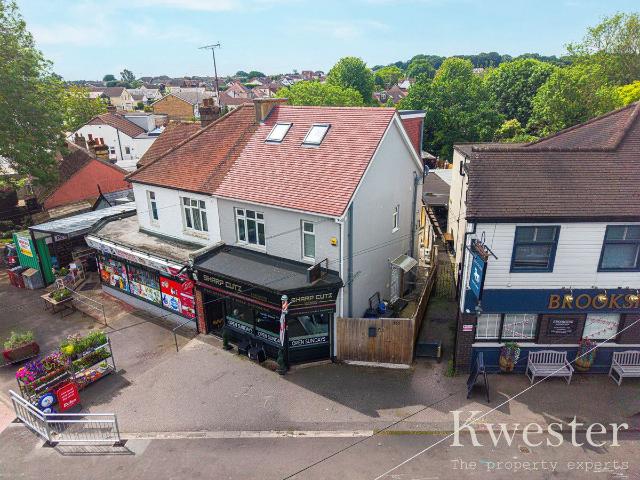 House for rent in Alton Barnes, Essex