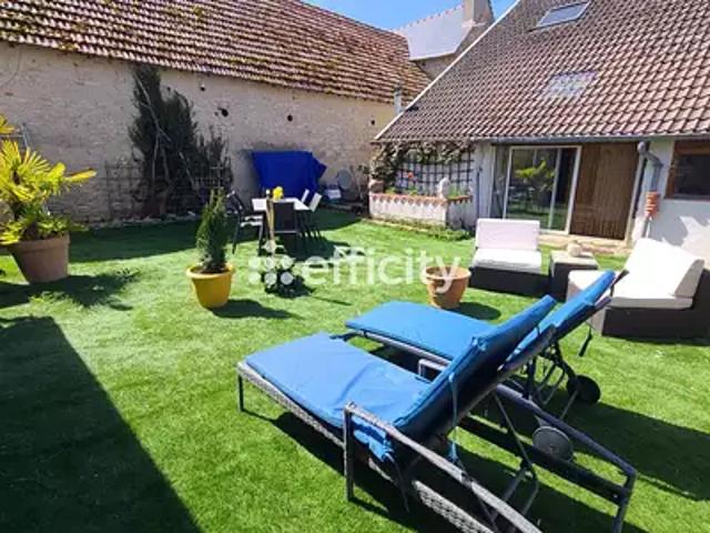 Maison vente à Saint-Amand-Montrond, Raymond