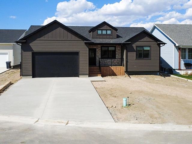House for sale in Wedgewood, Alberta