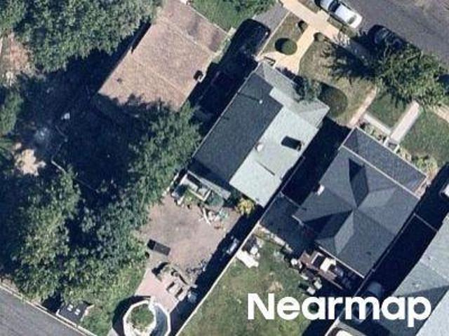 House for sale in Elizabeth, New Jersey