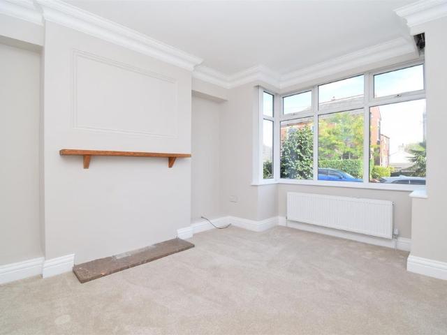 House for rent in Addingford, Wakefield