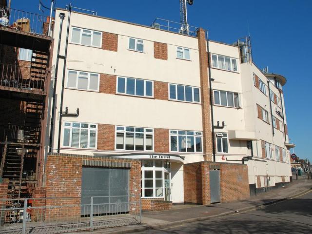 Apartment for rent in Lane, Greater London