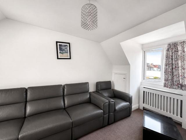 Apartment for rent in Lane, Greater London
