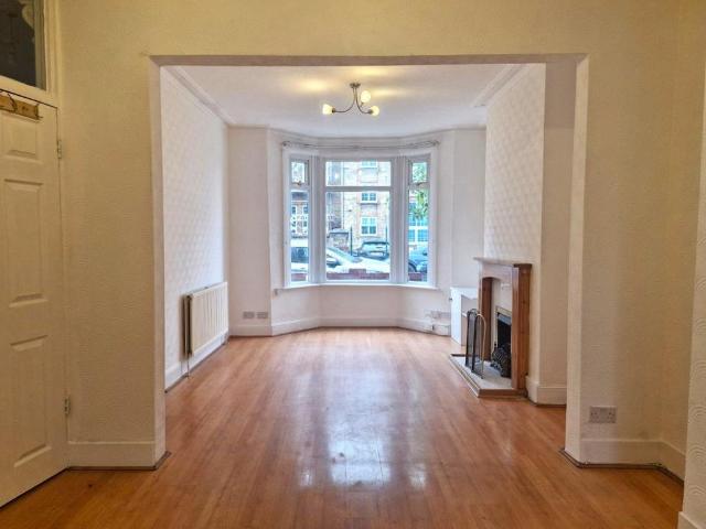 House for rent in Upper Edmonton, Greater London