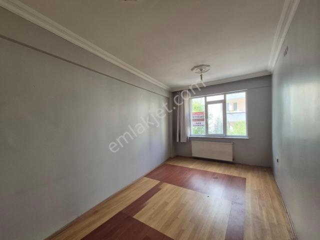Yenibağlar Mahallesi, Tepebaşı içerisinde kiralık mülk