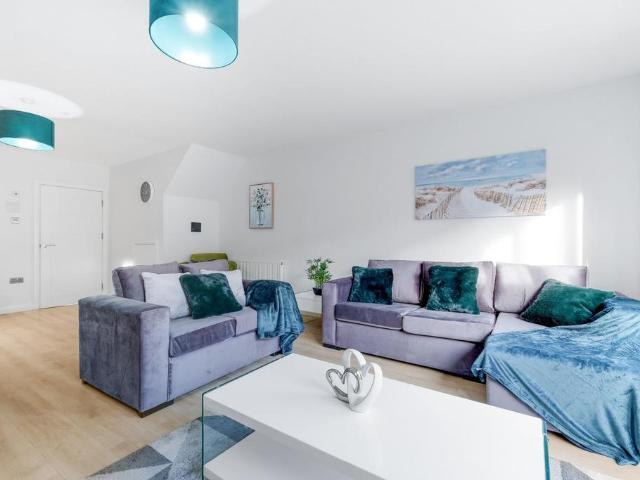 House for rent in Swallow, Buckinghamshire