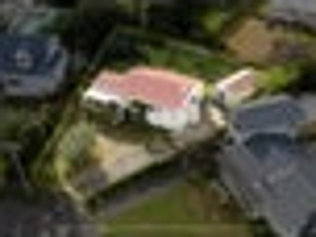 House for sale in Point England, Oroua County