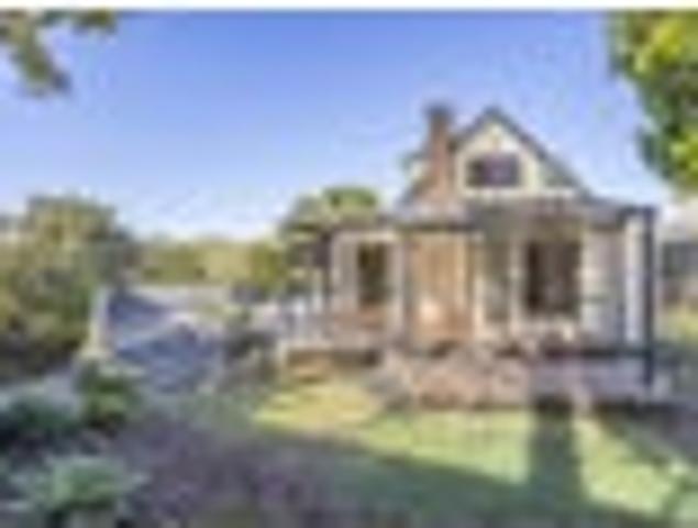 House for sale in Whangaparaoa