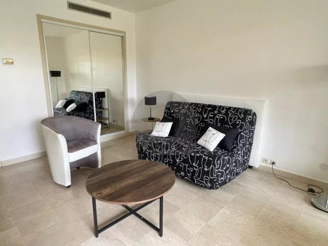 Appartement location à Nice, Roquebrune-cap-martin