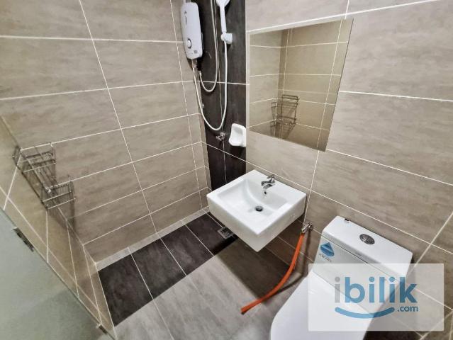 Room for rent in Petaling, Damansara Damai