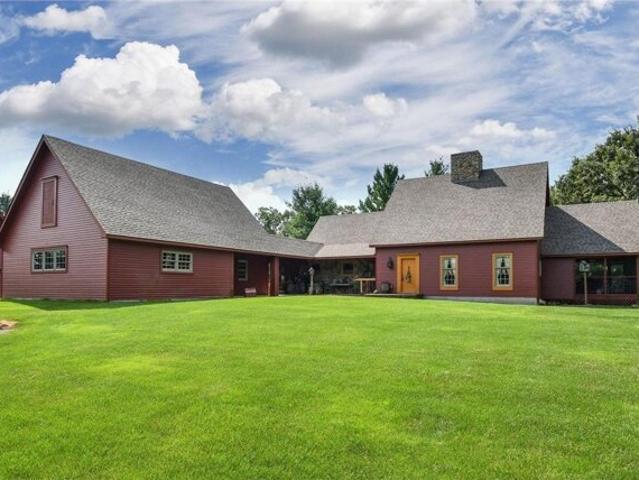 House for sale in Big Lake