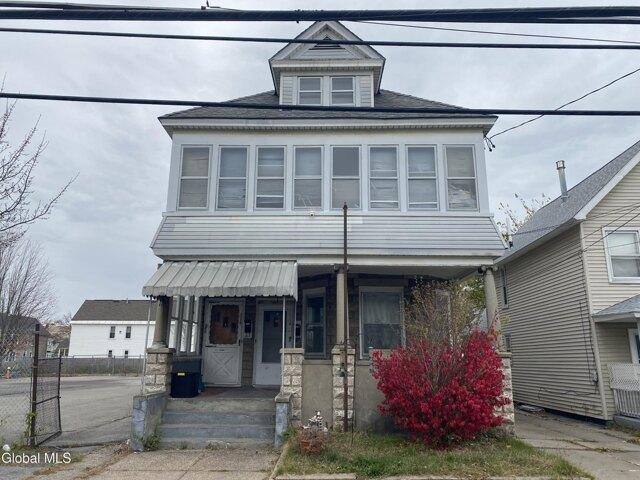 House for sale in Schenectady, New York