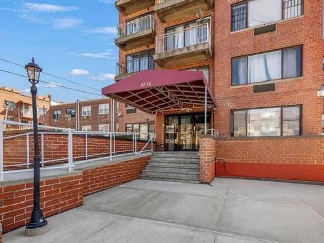 Condo for sale in Elmhurst