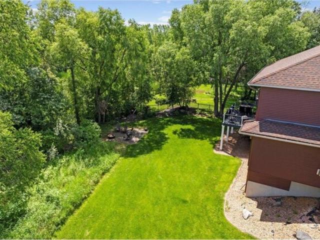 House for sale in Maple Grove House for sale in Maple Grove