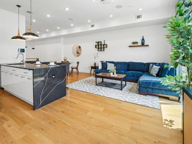 Condo for sale in Hudson, New Jersey