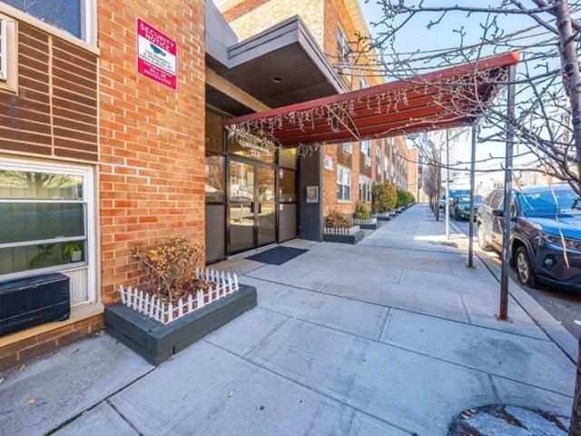 Condo for sale in Hudson, New Jersey