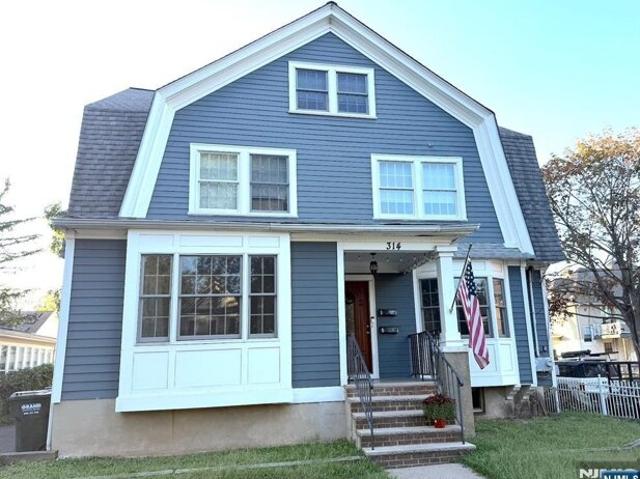 House for sale in Dunellen, New Jersey