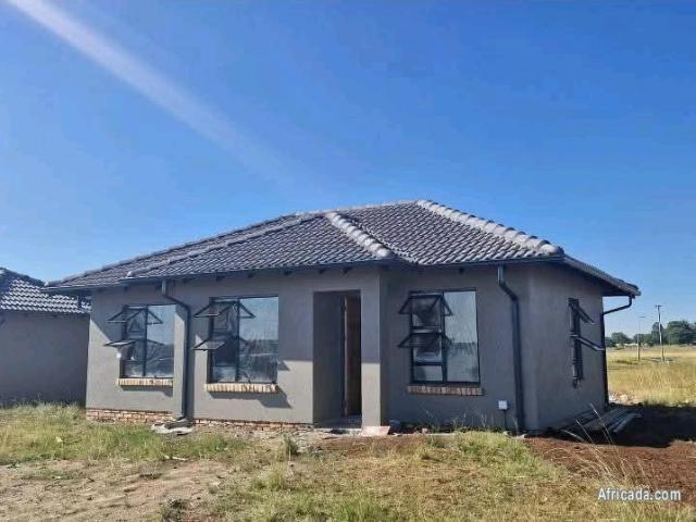 House for sale in Diepkloof