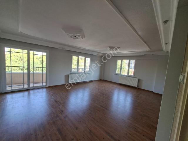 Akhisar, Manisa içerisinde kiralık mülk
