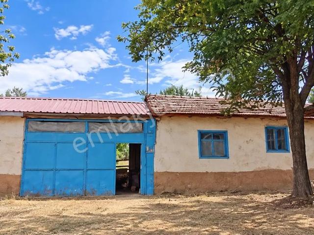 Türkmentokat, Odunpazarı içerisinde satılık Villa