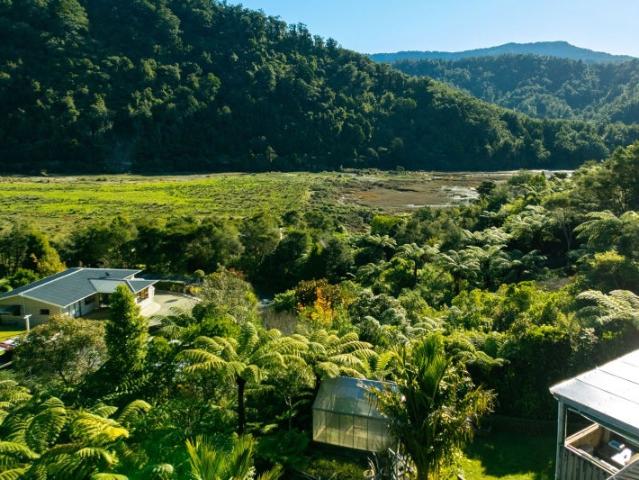 House for sale in Tennyson Inlet, Marlborough
