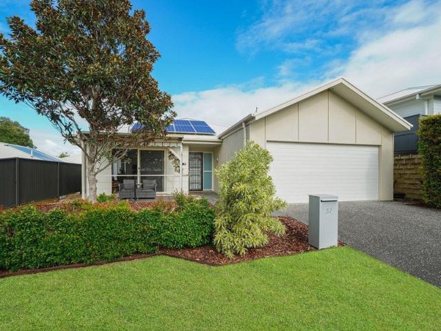 House for sale in Lake Cathie, New South Wales