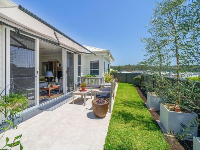House for sale in Lake Cathie, New South Wales