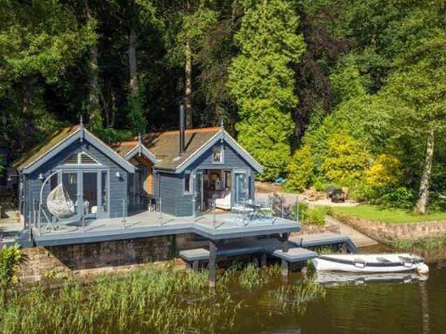 House for sale in Lyons, Greater London