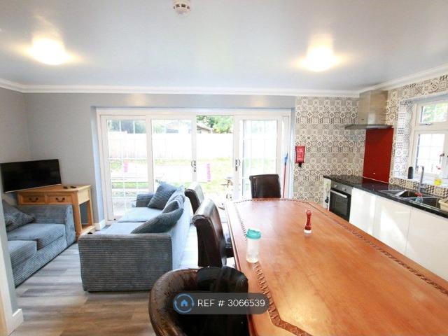 House for rent in Whitley, Reading