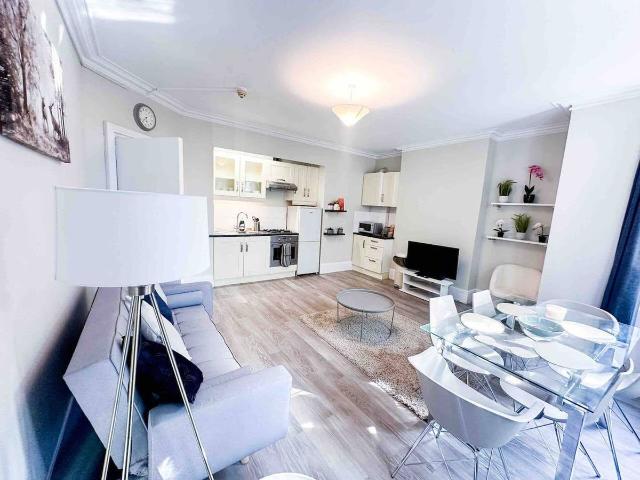 Apartment for rent in Whitley, Reading