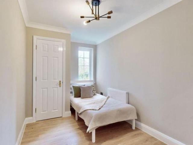 House for rent in Reading