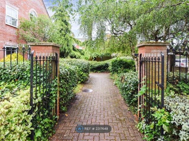 Apartment for rent in Farnborough, Hampshire