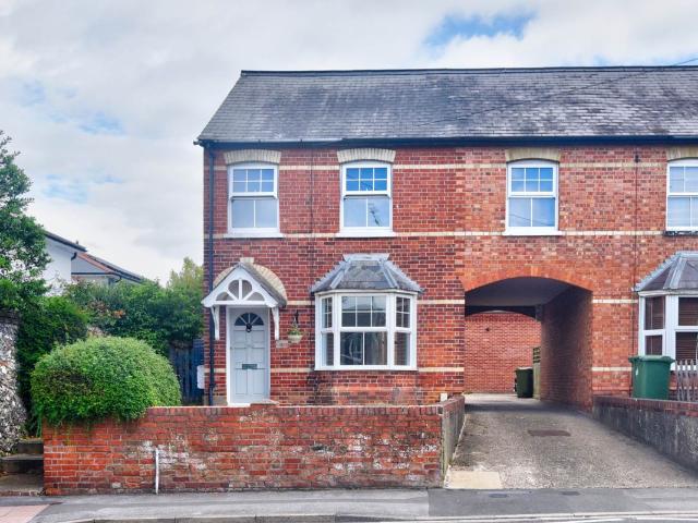 Apartment for rent in Henley-on-Thames, Berrick Salome