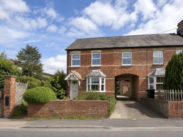 Apartment for rent in Henley-on-Thames, Berrick Salome