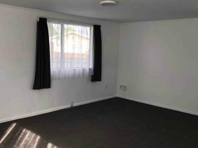 House for rent in Papakura