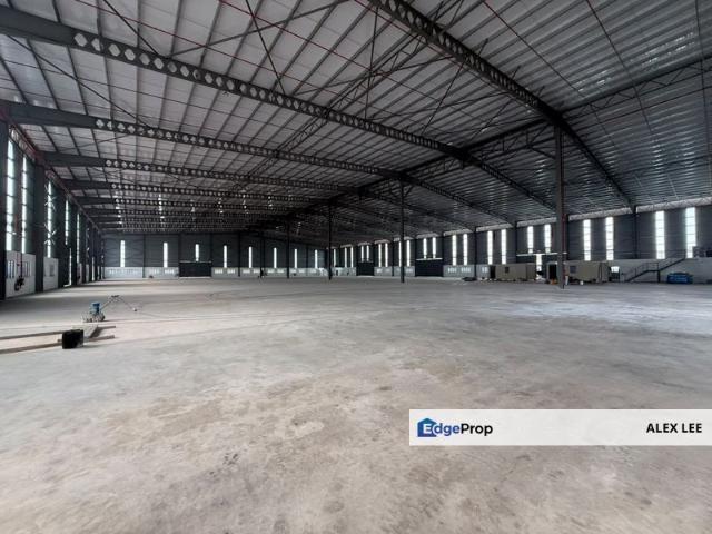 Warehouse for rent in Petaling, Alam Impian
