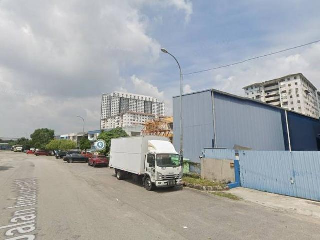 Warehouse for rent in Majlis Bandaraya Subang Jaya, Petaling