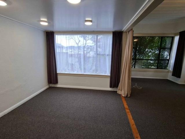 House for rent in Otakou