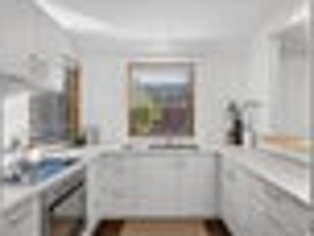 House for sale in Saint Albans, Canterbury