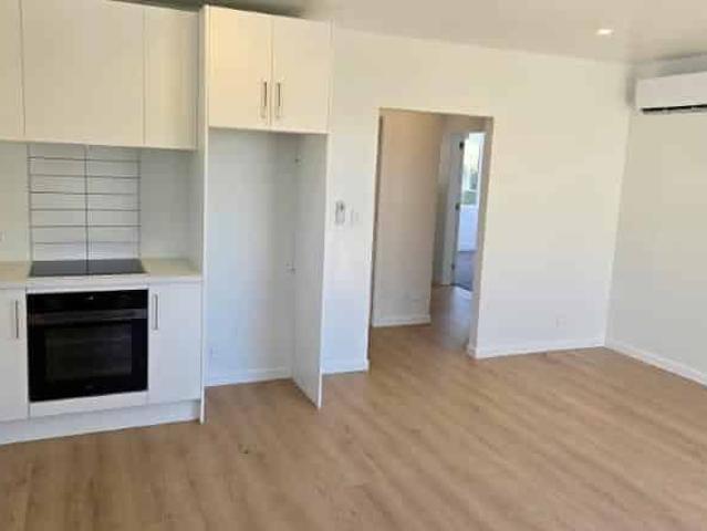 House for rent in Chaslands, Canterbury