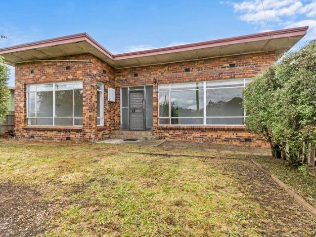 House for sale in Morwell, Victoria
