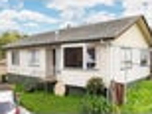 House for sale in Paremoremo, Oroua County