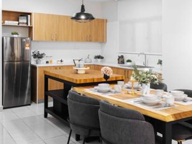 Serviced Residence for sale in Tanjong Sepat, Selangor