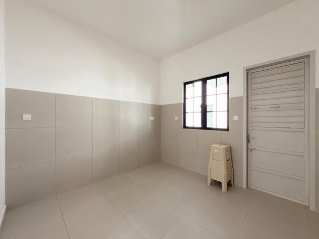 Bungalow for sale in Malaka