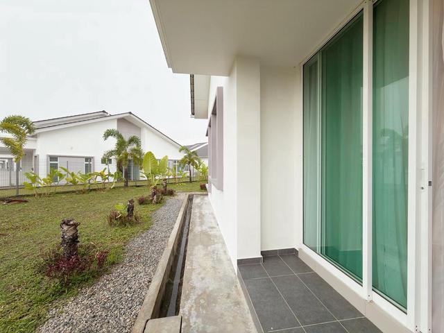 Residential House for sale in Malaka