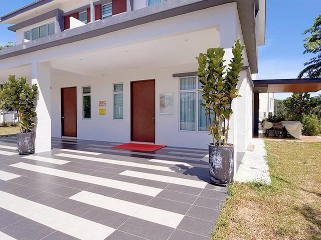 Residential House for sale in Malaka
