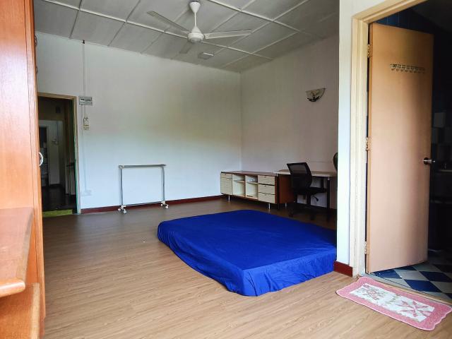 Room for rent in Country Heights Damansara, Kuala Lumpur